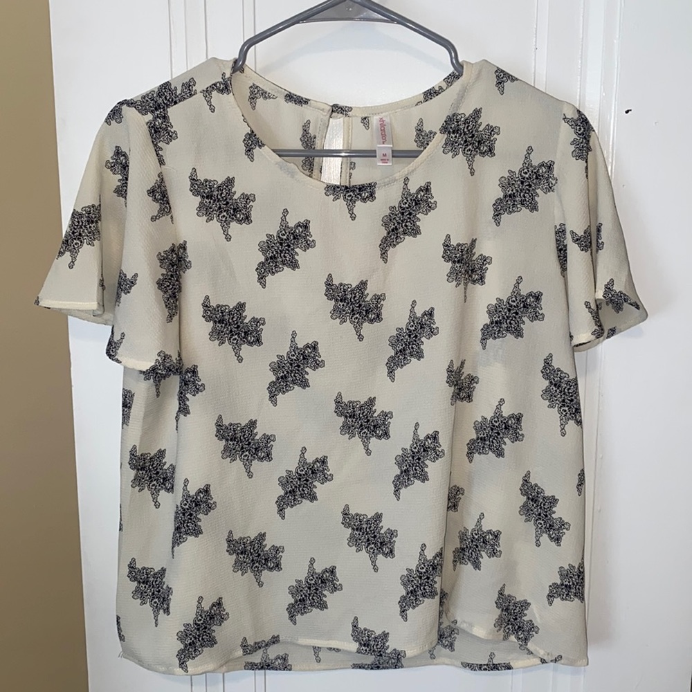 Cream/black printed blouse